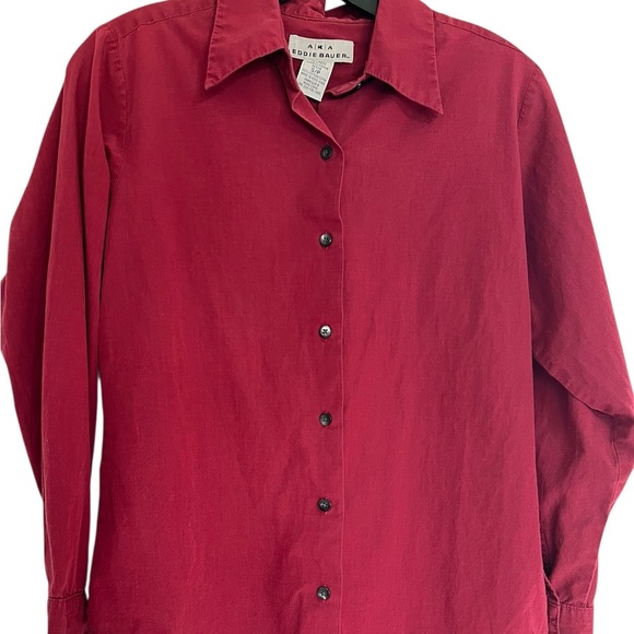 Eddie Bauer Red Casual Button Down Shirt with Textured Fabric Small - Picture 1 of 5